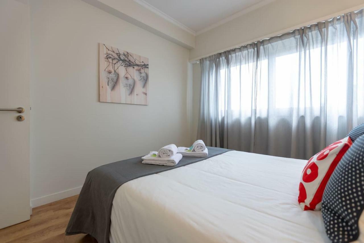 Trindade Sunny Downtown Apartment With Balcony & Ac Porto Ngoại thất bức ảnh
