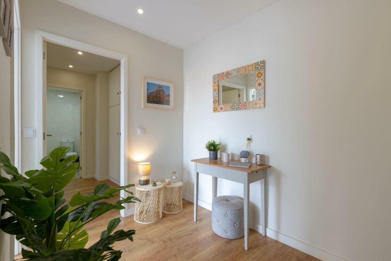Trindade Sunny Downtown Apartment With Balcony & Ac Porto Ngoại thất bức ảnh