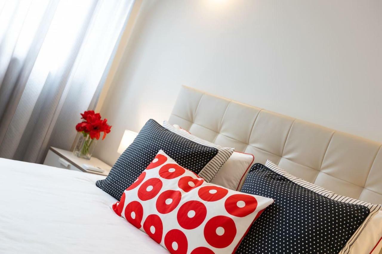 Trindade Sunny Downtown Apartment With Balcony & Ac Porto Ngoại thất bức ảnh