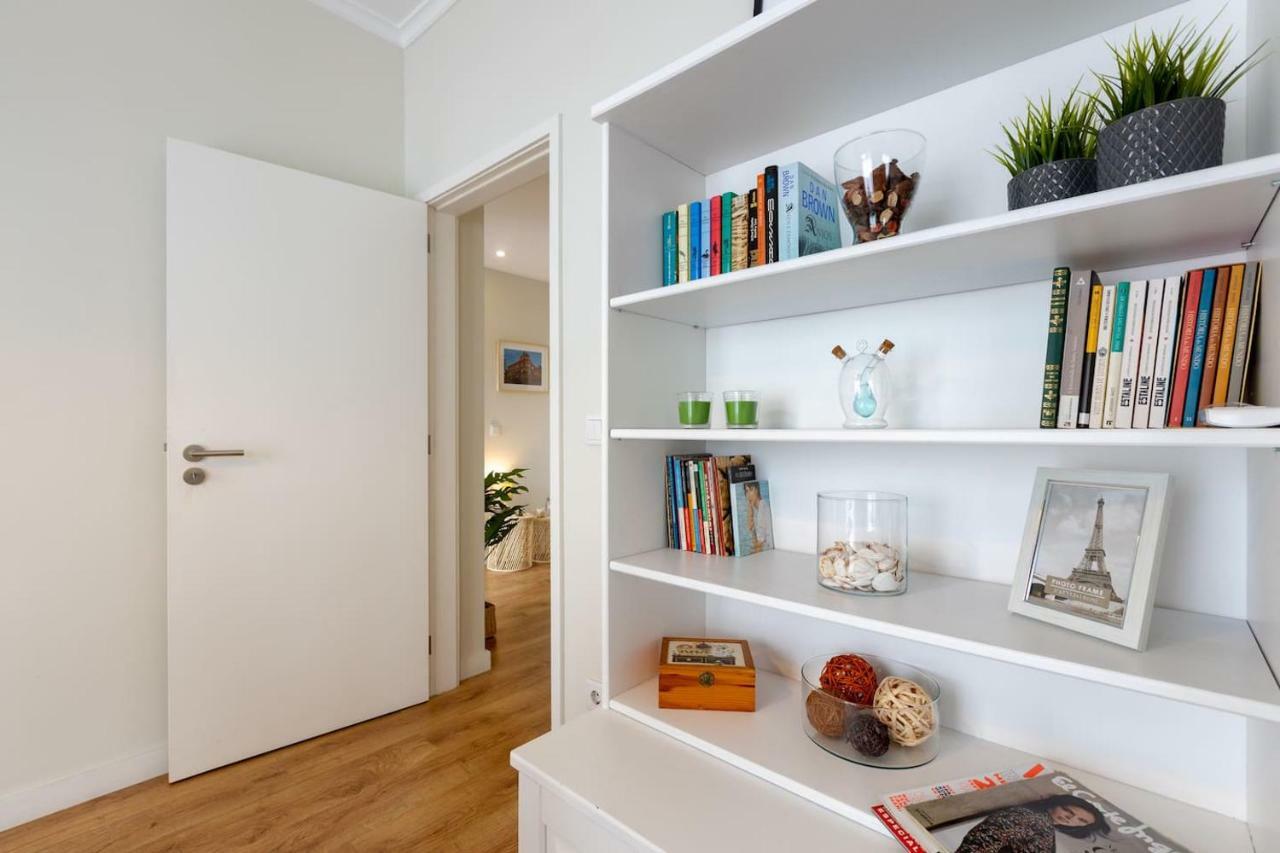 Trindade Sunny Downtown Apartment With Balcony & Ac Porto Ngoại thất bức ảnh