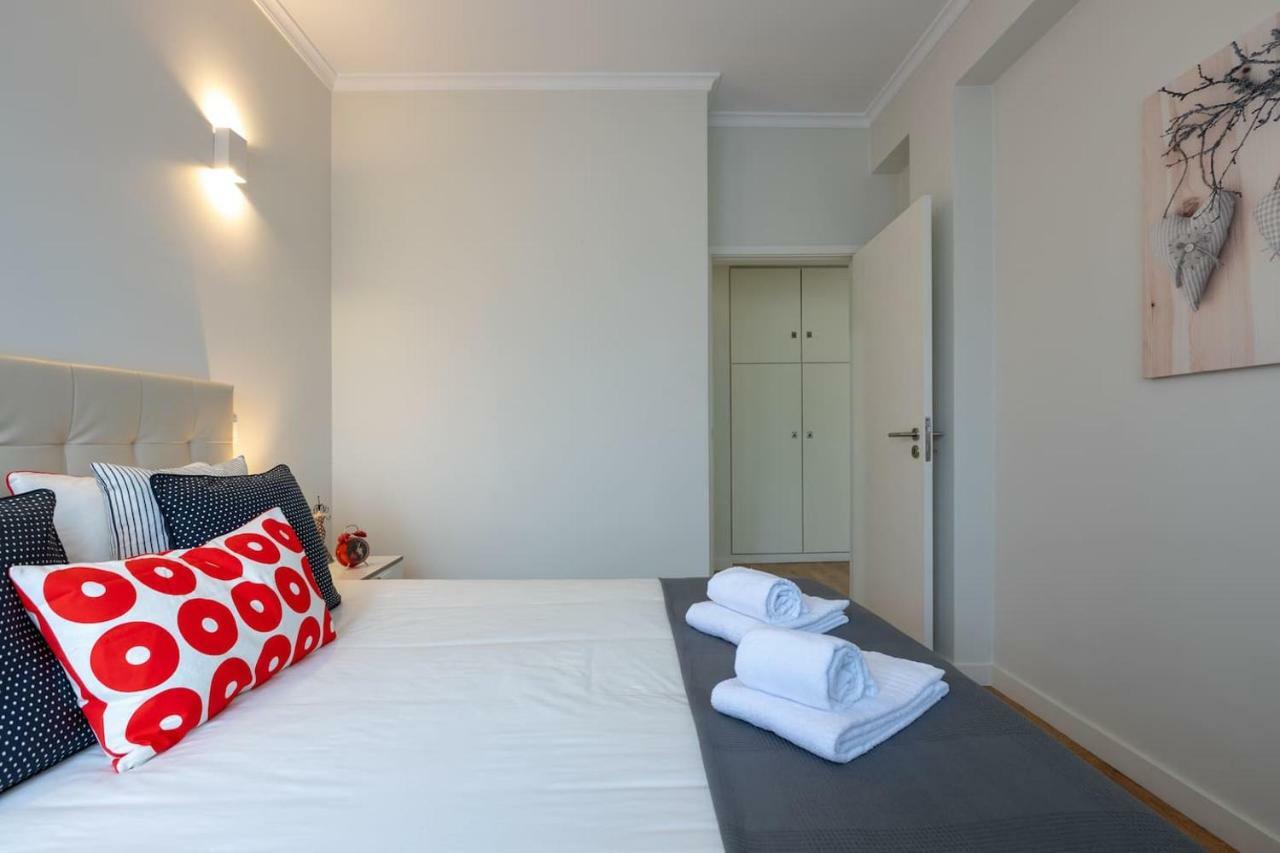 Trindade Sunny Downtown Apartment With Balcony & Ac Porto Ngoại thất bức ảnh